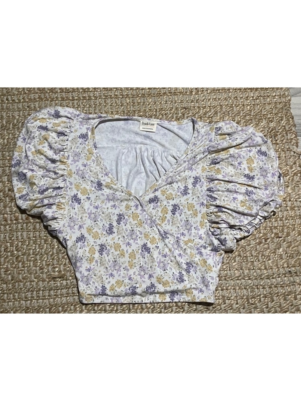 Peach Love California Floral Puff Sleeve Cropped Blouse